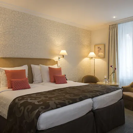 Hotel Bristol
