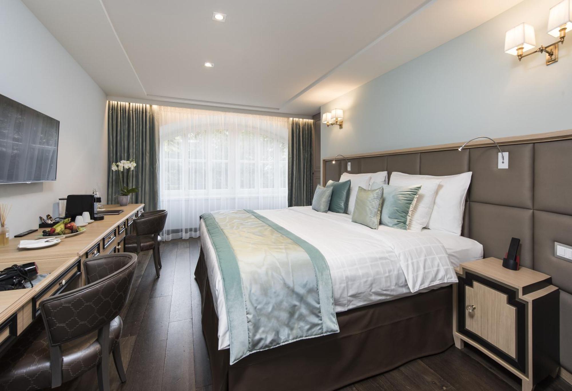 Hotel Bristol Genf